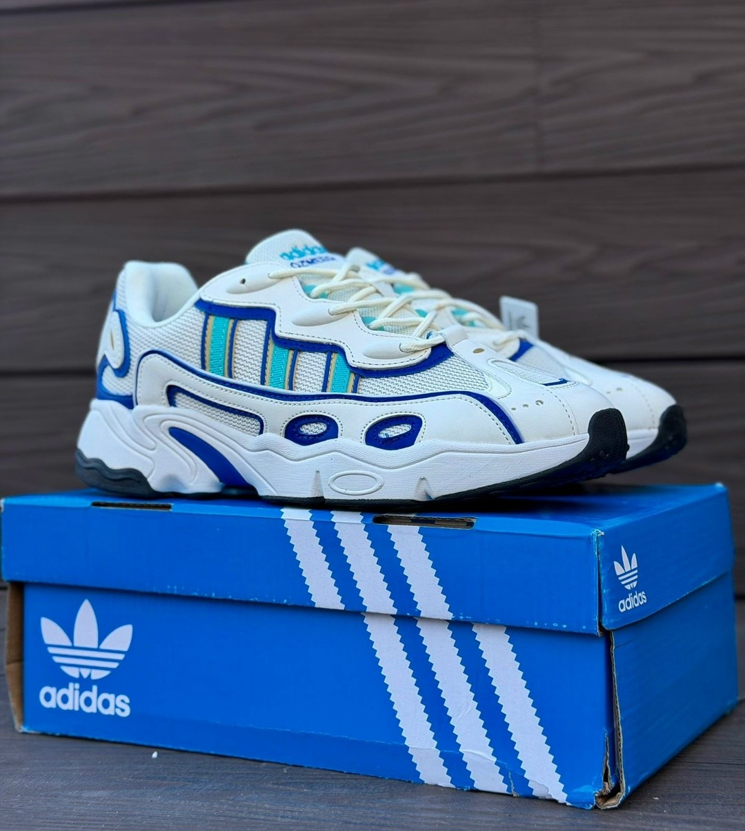 кроссовки adidas,кроссовки adidas ozweego,кроссовки мужские adidas ozweego,мужские кроссовки adidas,низкие кроссовки ozweego og adidas originals