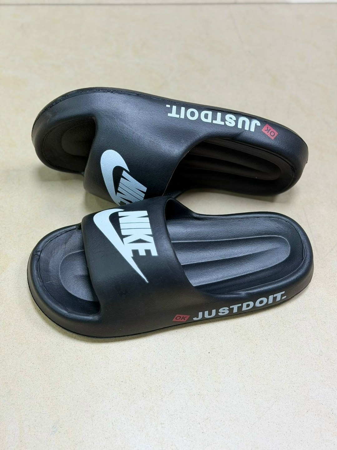 женские шлепанцы,резиновые шлепки найк мужские,шлепанцы nike,шлёпанцы мужские,шлепанцы найк