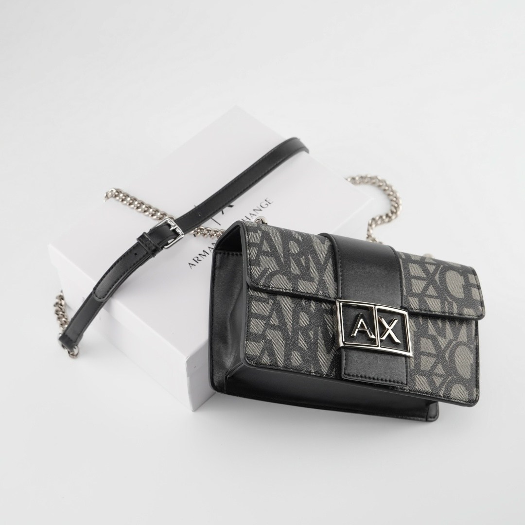 сумки через плечо armani exchange,сумка armani exchange,сумка через плечо с логотипом armani exchange,сумочка armani exchange,armani exchange сумка женская