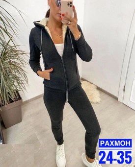 Костюм