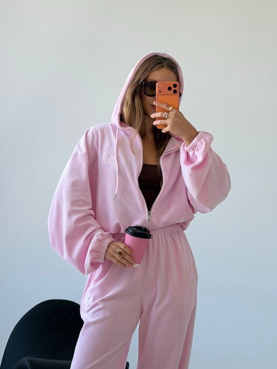розовый костюм,костюм спортивный велюровый,женский костюм розовый,спортивный костюм,спортивный костюм женский