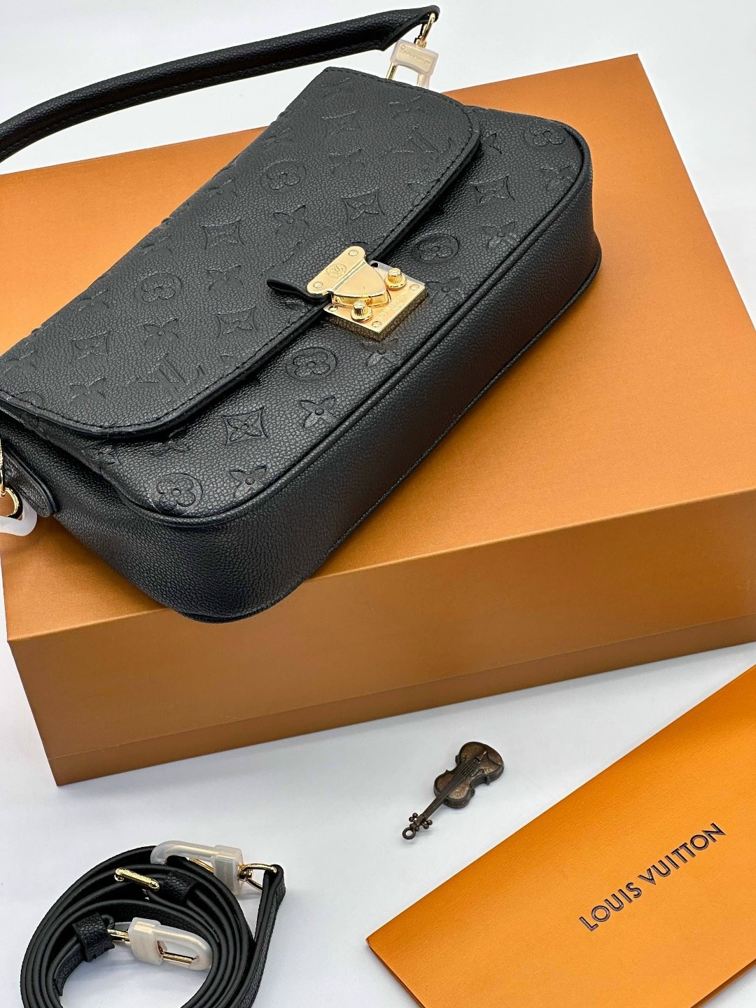 сумка louis vuitton,сумка женская louis vuitton,сумка louis vuitton pochette metis,луи виттон сумка,сумочка луи виттон