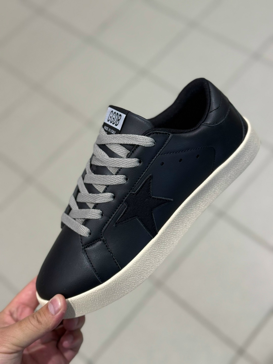 ,кеды golden goose,кроссовки со звездами,кроссовки,кроссовки golden goose