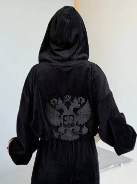 Костюм