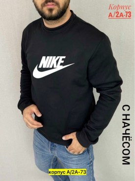 Свитер