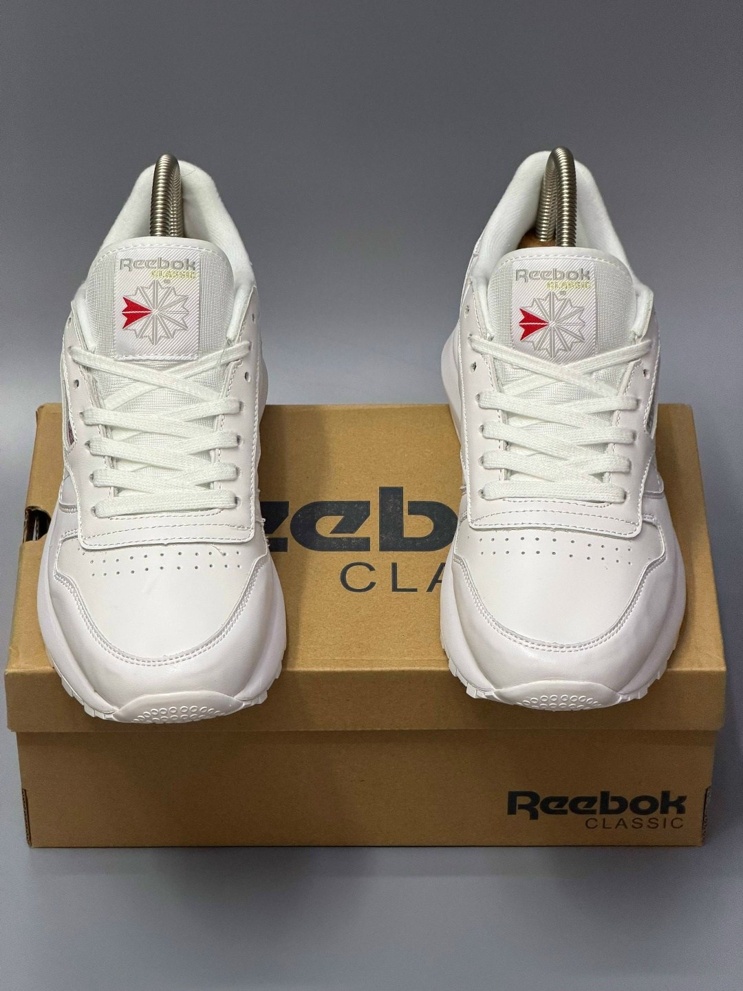 кроссовки reebok белые,кроссовки reebok classic,кроссовки reebok classic leather,женские кроссовки reebok classic leather,кроссовки reebok