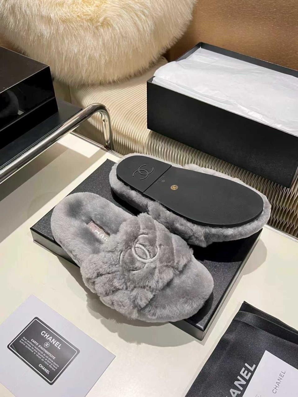 chanel шлепанцы женские,женские меховые тапочки,меховые тапочки,шлепанцы chanel,домашние тапочки женские