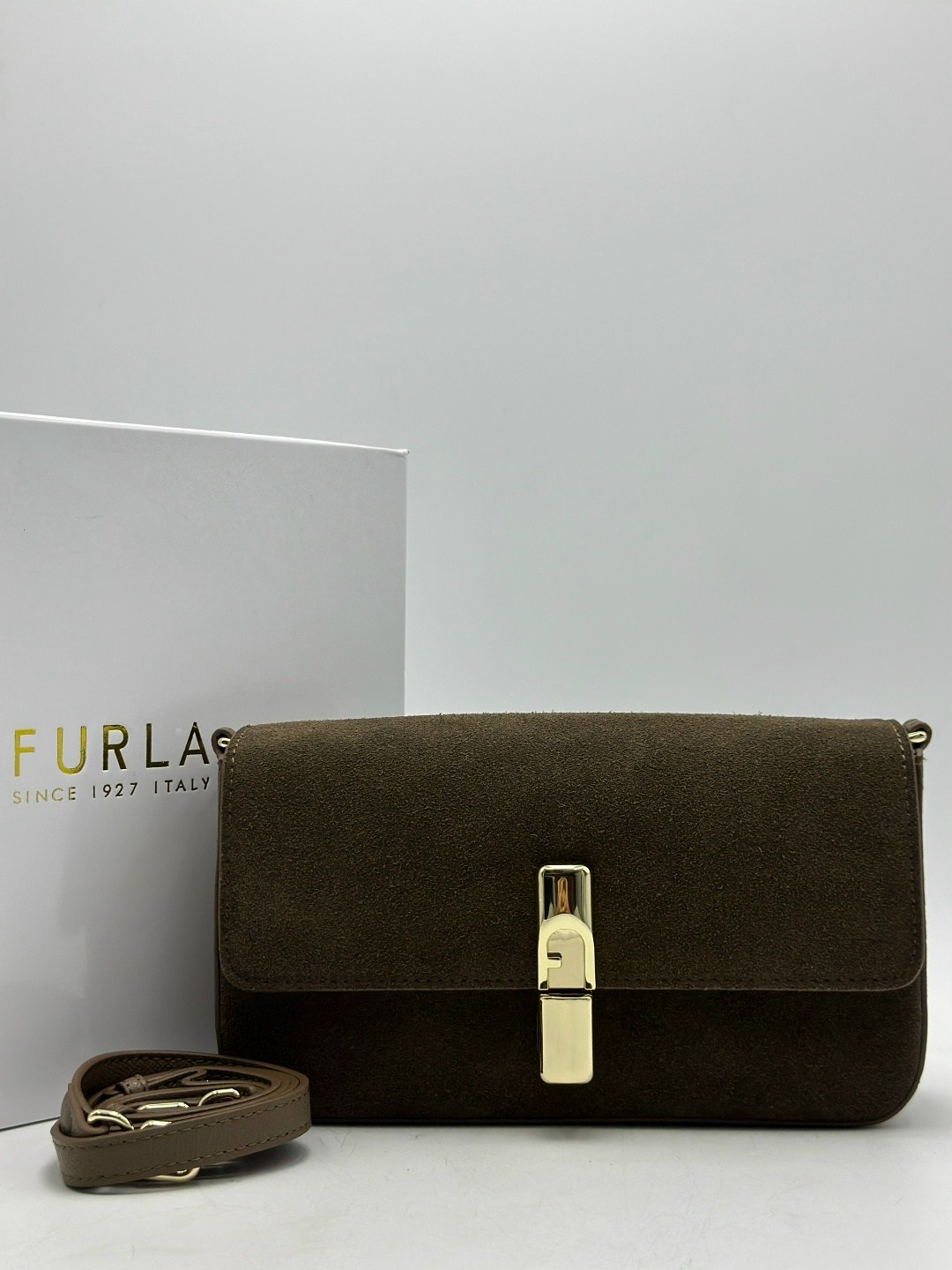 замшевая сумка,сумка женская furla,сумка коричневая замшевая,сумка,сумка из натуральной замши
