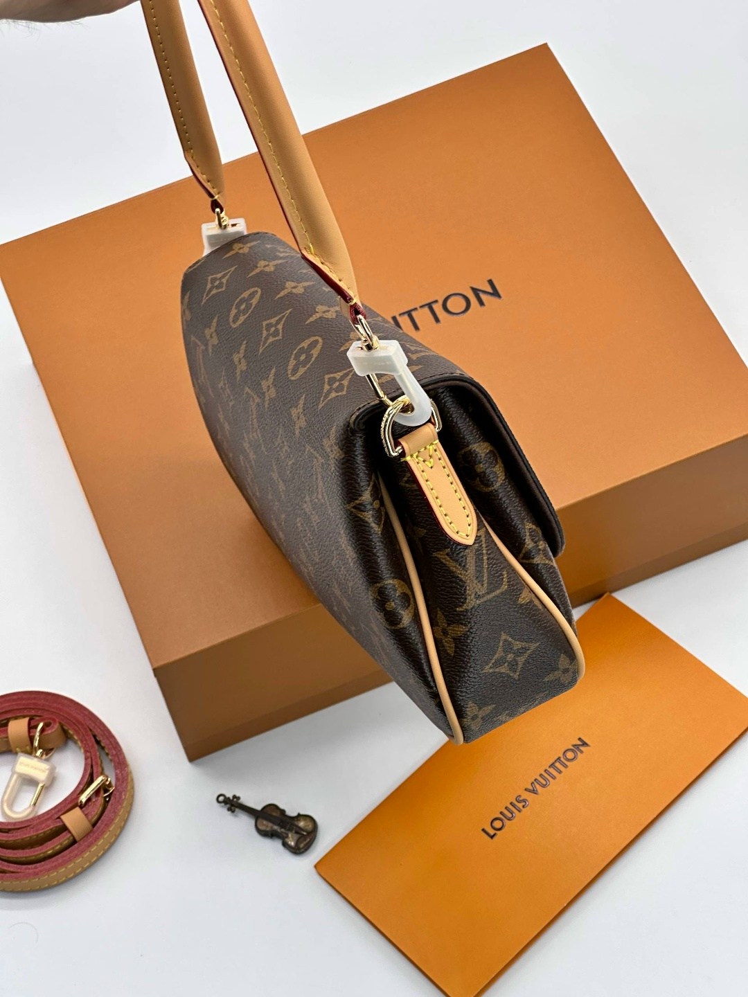 сумка женская louis vuitton,сумка louis vuitton pochette metis,сумка луи виттон,сумка louis vuitton,сумки луи виттон оригиналы