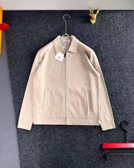 Свитер