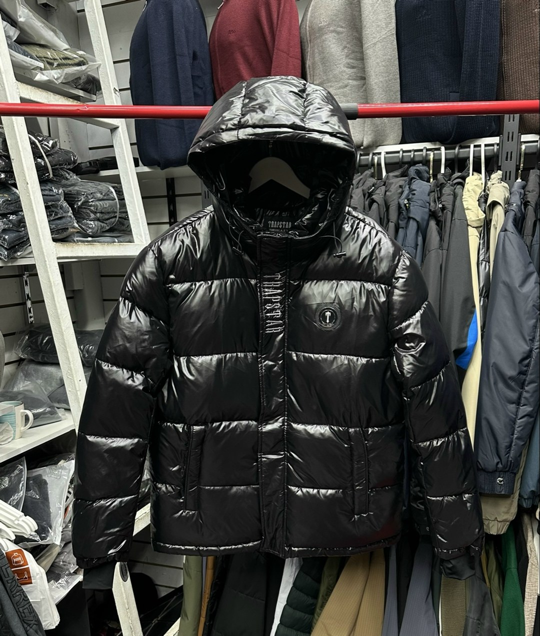 зимние куртки moncler,пуховик moncler мужской,зимняя куртка moncler мужская,пуховик trapstar,пуховик мужской