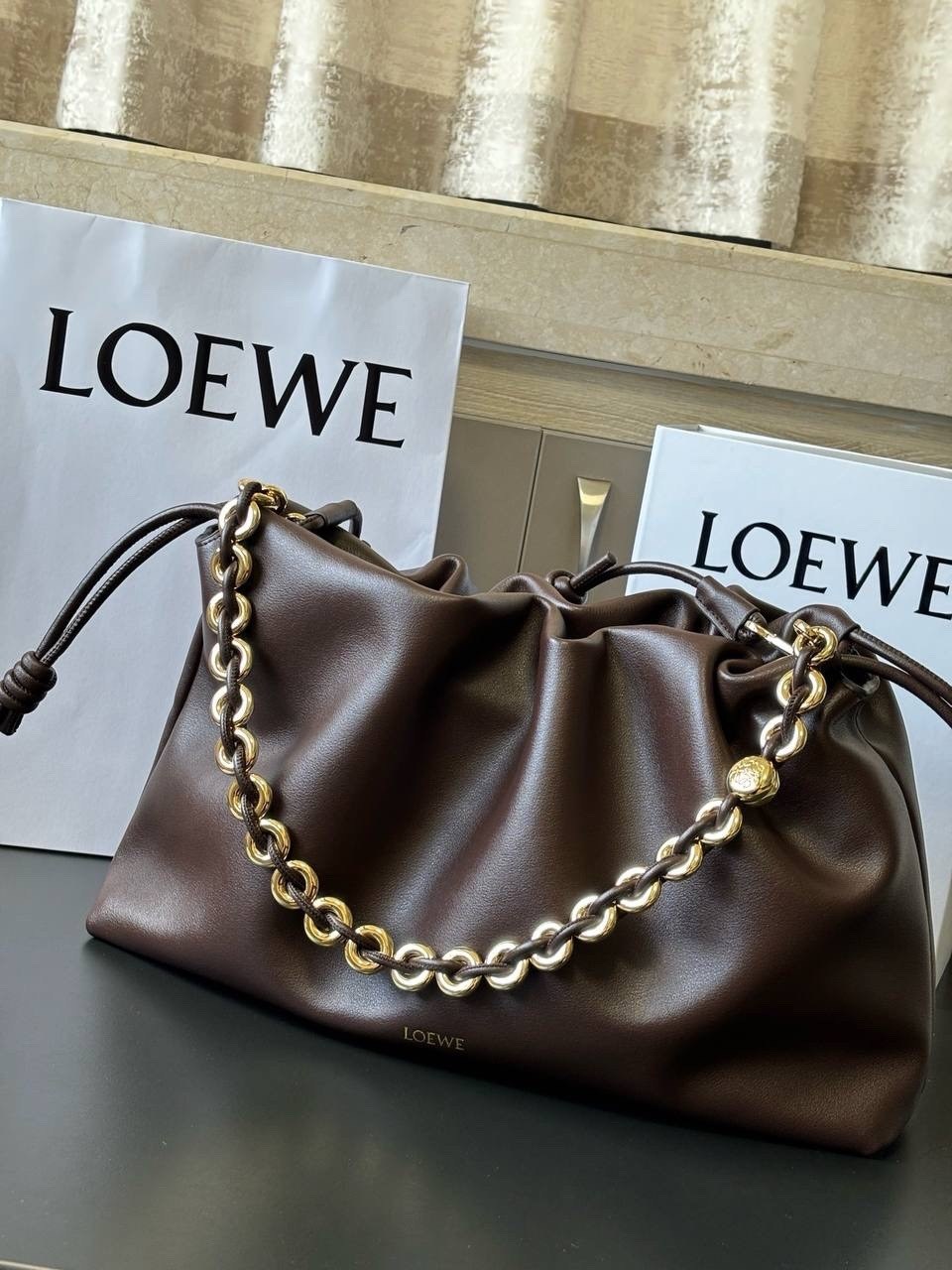 сумка loewe,сумка loewe 30-20 см натуральная кожа,сумка женская loewe кожаное облако,сумка loewe flamenco purse,loewe сумка-мешок