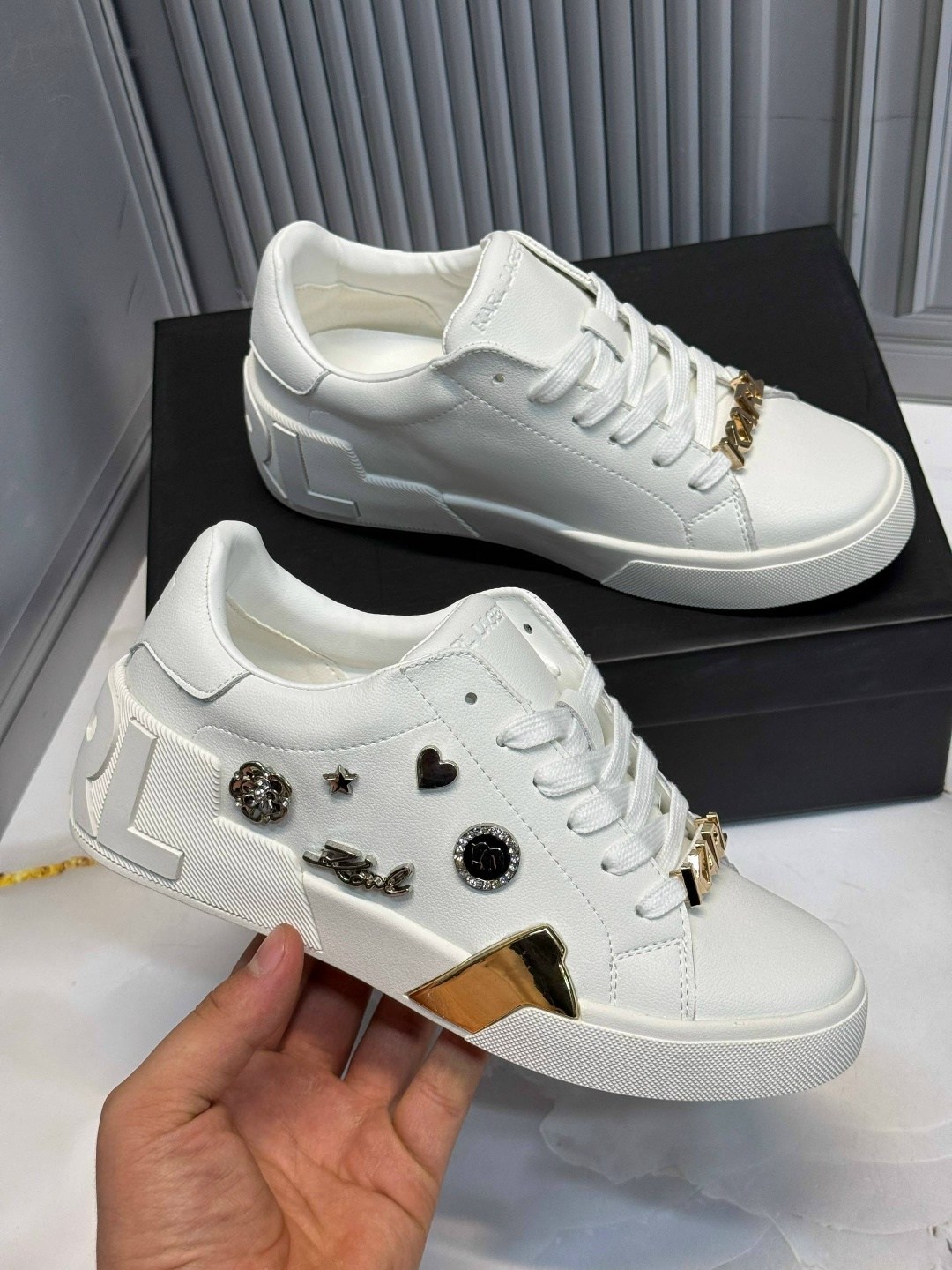 ,кроссовки karl lagerfeld,philipp plein кроссовки,кожаные кроссовки karl lagerfeld, женская