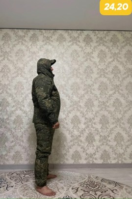 Костюм