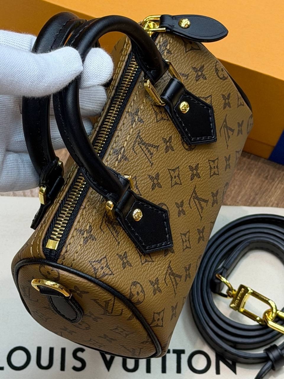 louis vuitton сумка на плечо,louis vuitton сумка,сумка женская louis vuitton,louis vuitton сумка-саквояж,сумка на плечо louis vuitton lv