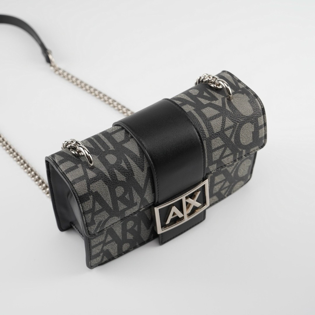 сумки через плечо armani exchange,сумка armani exchange,сумка через плечо с логотипом armani exchange,сумочка armani exchange,armani exchange сумка женская