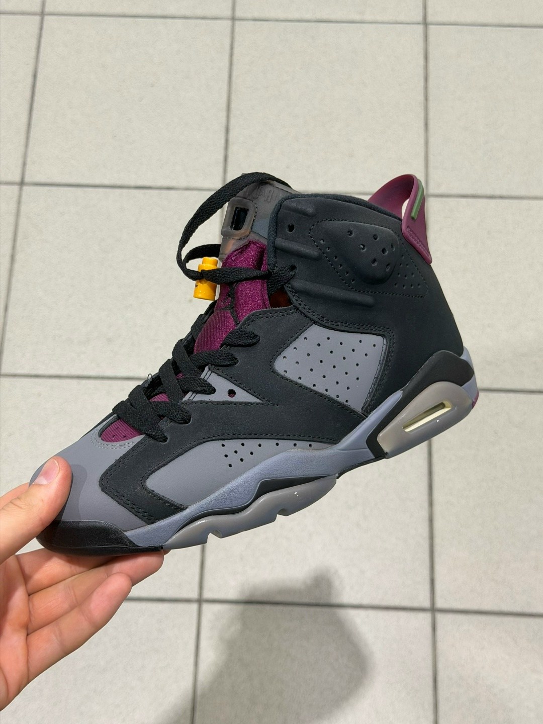 кроссовки air jordan 6 retro bordeaux,nike air jordan 6 retro,кроссовки мужские air jordan 6 retro,nike air jordan 6,jordan 6 bordeaux