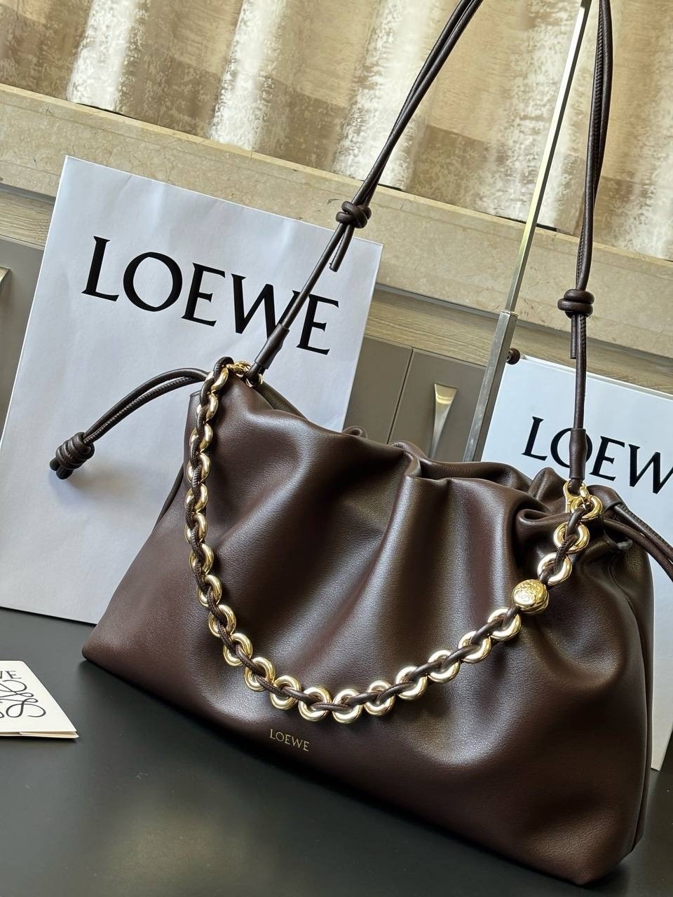 сумка loewe,сумка loewe 30-20 см натуральная кожа,сумка женская loewe кожаное облако,сумка loewe flamenco purse,loewe сумка-мешок