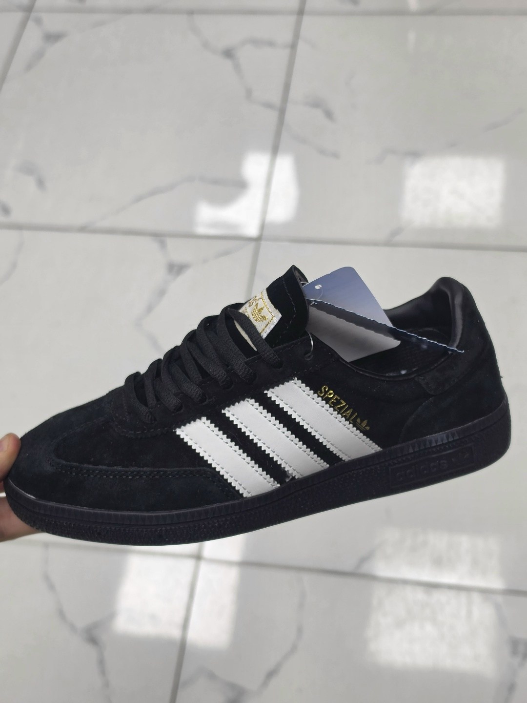 кроссовки adidas spezial,кроссовки adidas,кроссовки мужские женские adidas,кроссовки adidas handball spezial,