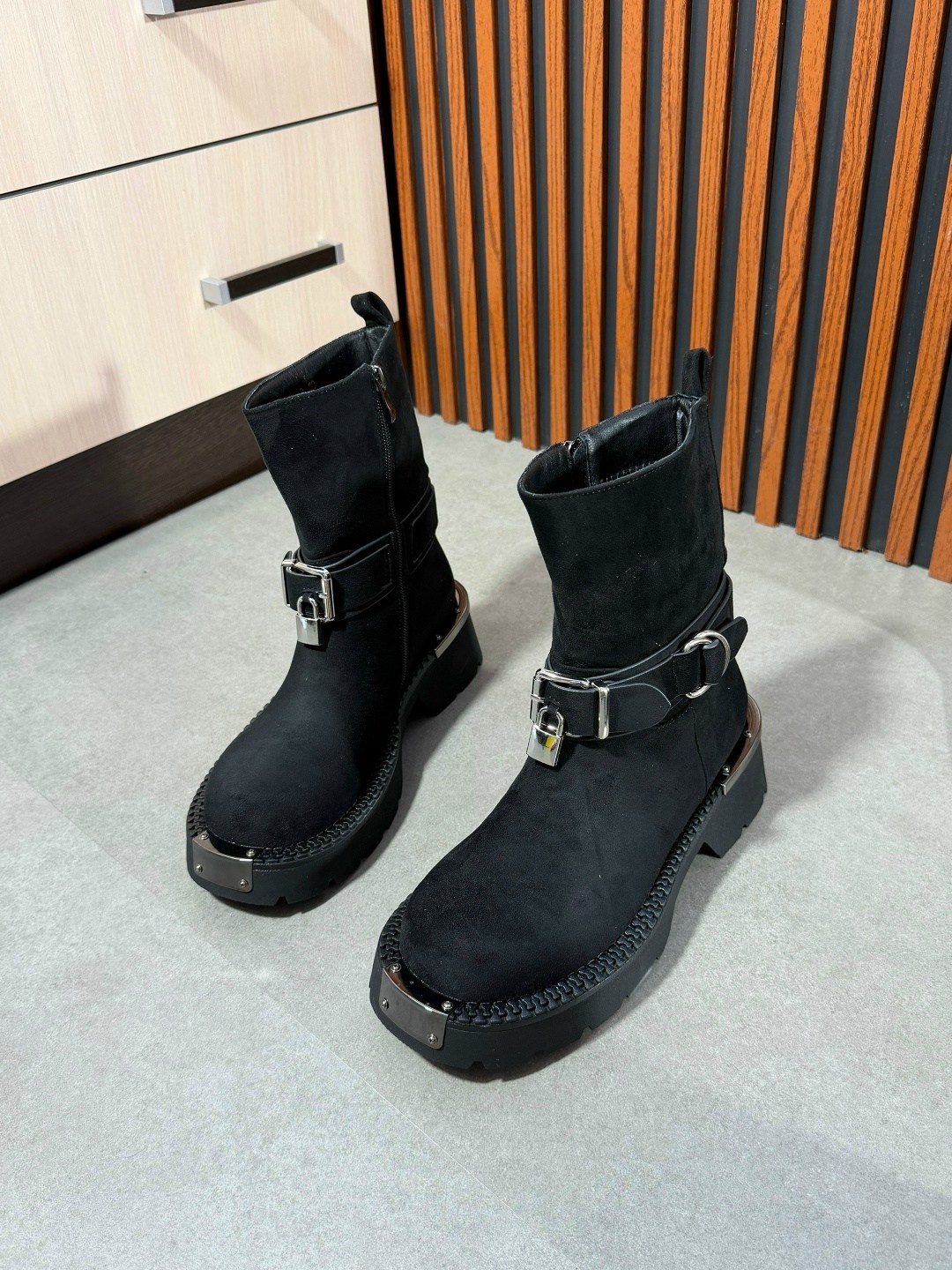 ,женские ботинки,ботинки miu miu,женская ,ботинки