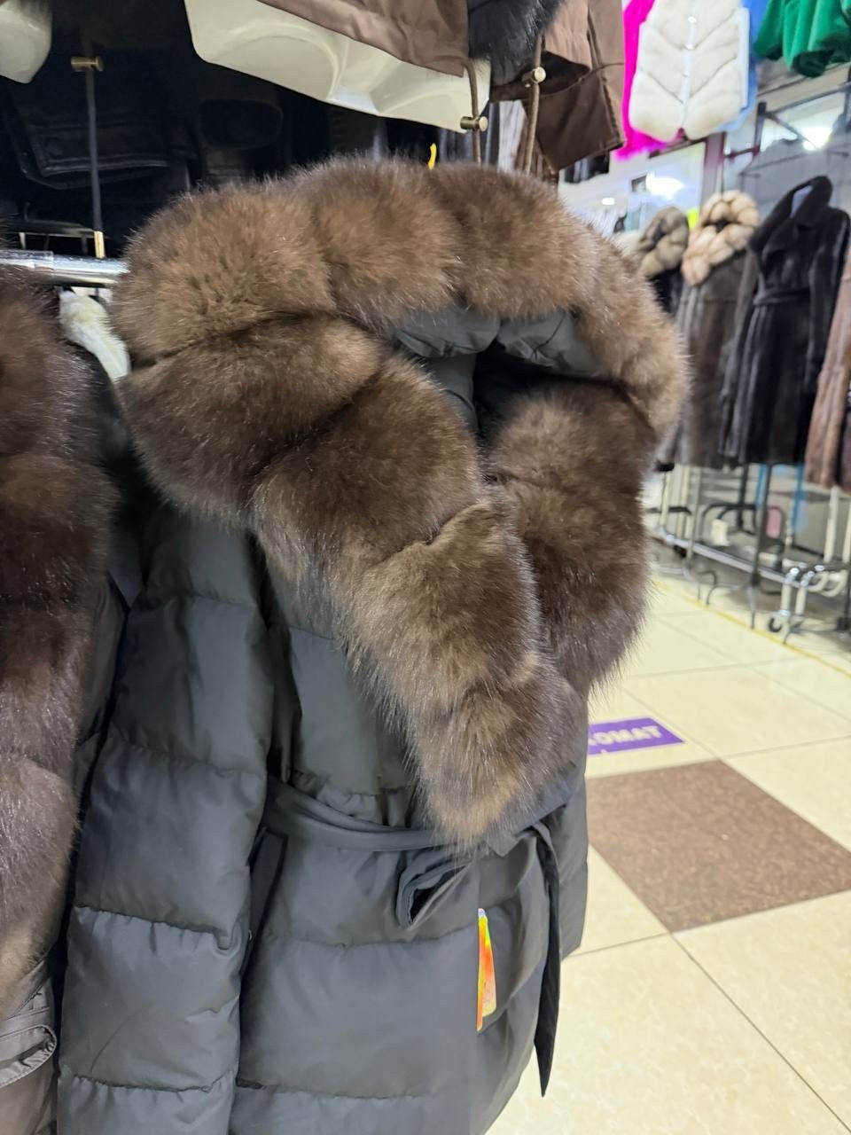пуховик с натуральным мехом,пуховик женский,пуховики мех,пуховик женский зимний,женский пуховик с натуральным мехом