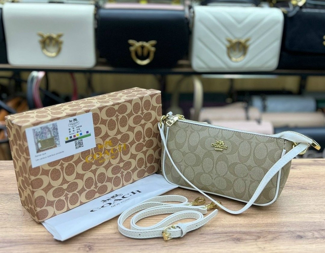 сумка coach на плечо,сумка coach,женская сумка coach,coach new york сумка оригинал,сумка coach через плечо