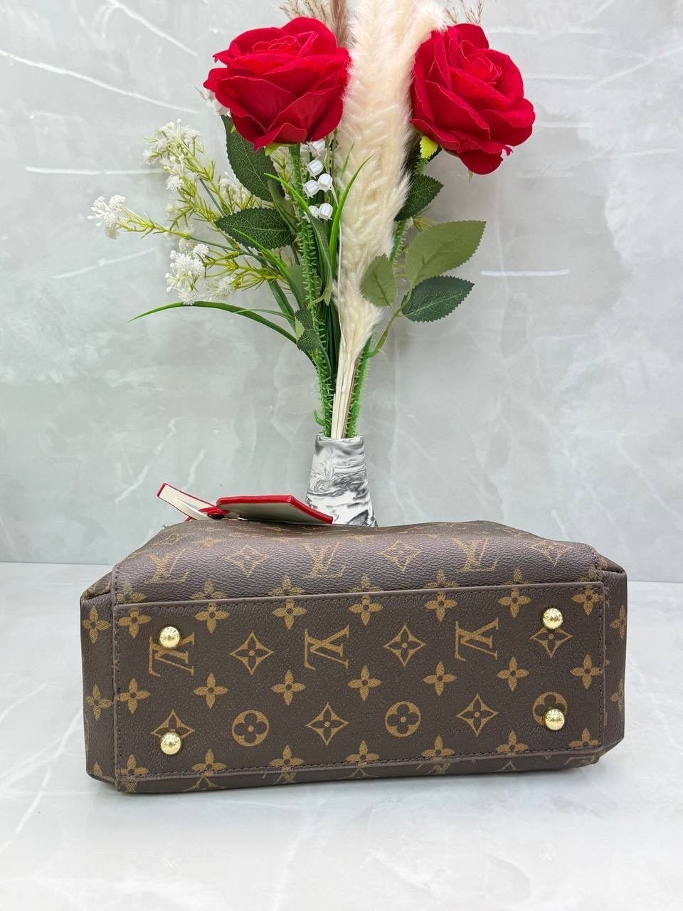 cумка louis vuitton,louis vuitton сумка на плечо,louis vuitton bag,сумка луи виттон женская,сумочка луи виттон