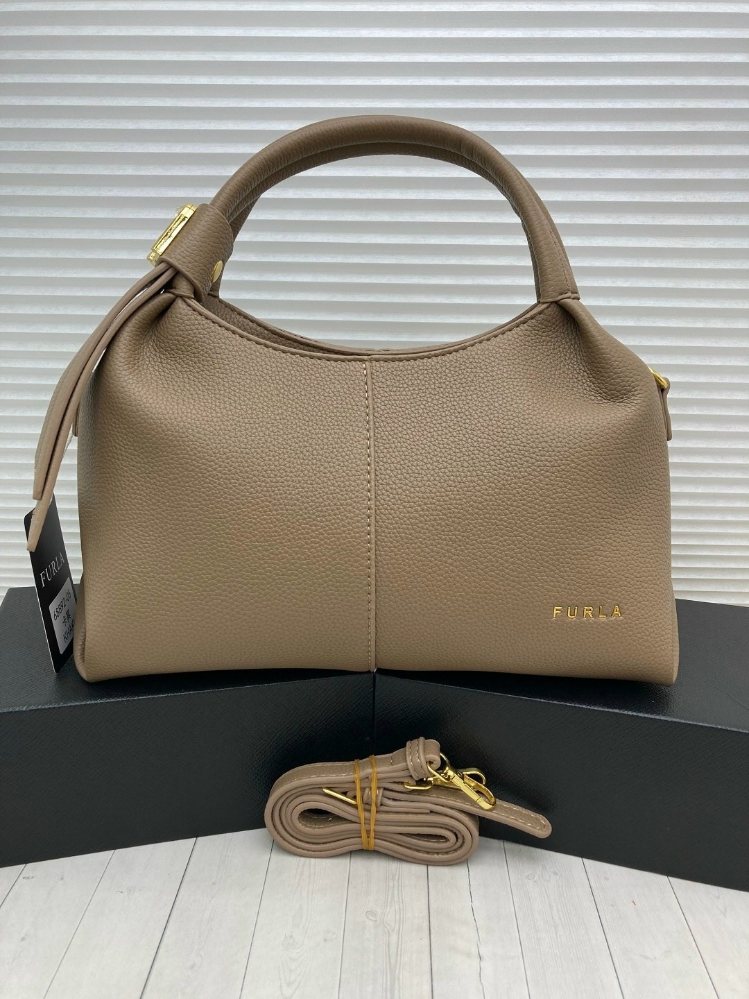сумка женская,сумка,сумочка женская,женская сумка furla натуральная кожа,сумки женские модные