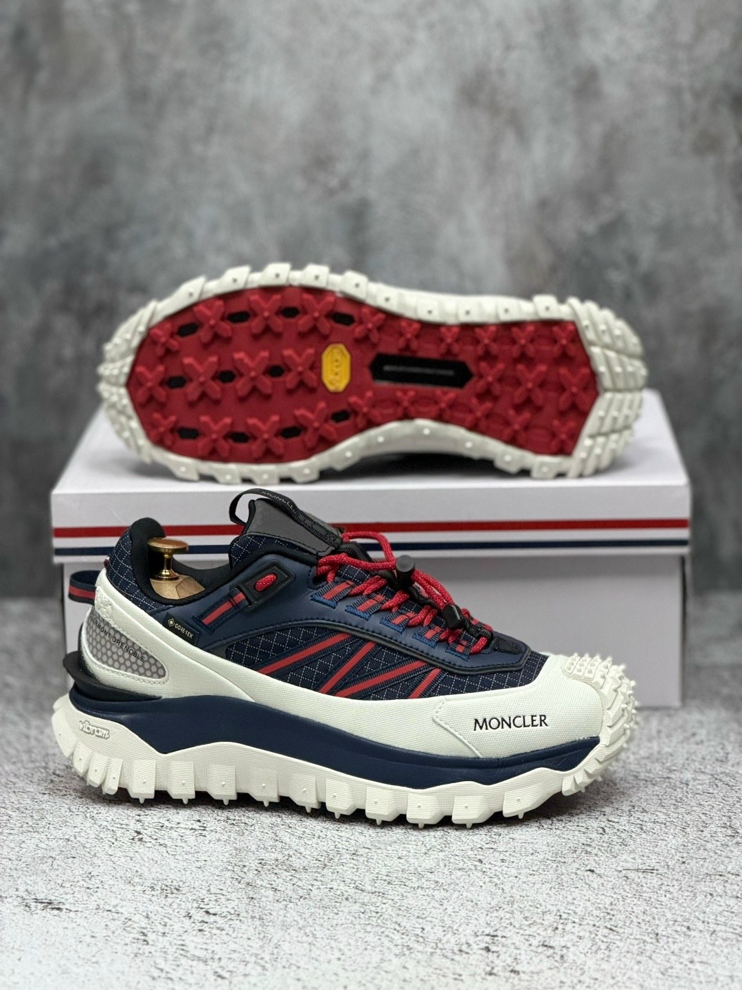 кроссовки moncler trailgrip gtx,кроссовки moncler,кроссовки в стиле moncler trailgrip gore-tex мужские кроссовки для бега,moncler trailgrip,кроссовки водонепроницаемые moncler trailgrip