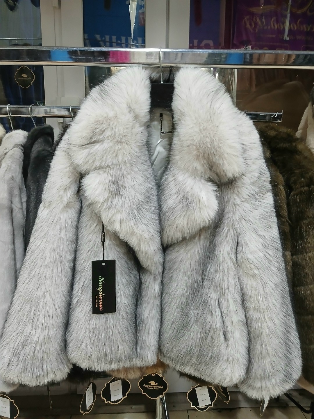 шуба,женская шуба,шубка из натурального цельного меха песца,песец шуба,шубка