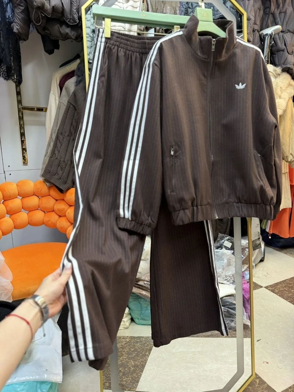 спортивный костюм adidas originals,костюм спортивный адидас,спортивный костюм adidas,костюм адидас,комплект одежды adidas sportswear