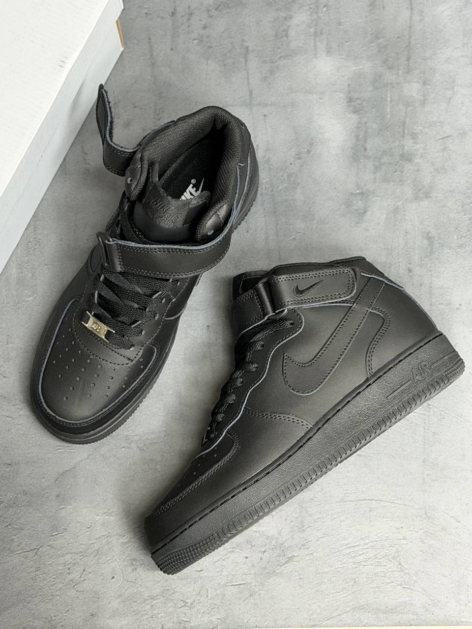 зимние кроссовки nike air force 1 mid,nike air force 1 mid black,кроссовки nike air force 1 mid,кроссовки зимние nike air force 1,кроссовки зимние nike air force