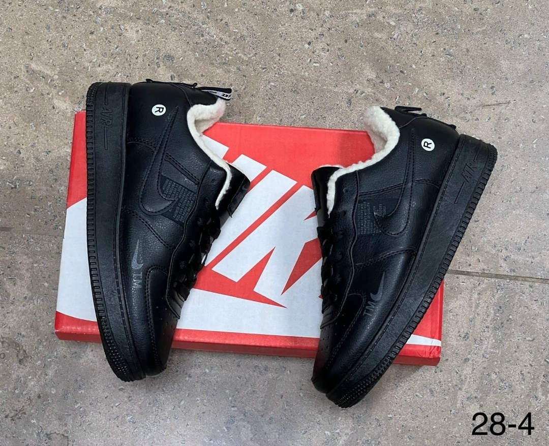,зимние кроссовки nike air force 1,кроссовки зимние nike air force,женские зимние кроссовки,кроссовки женскиe