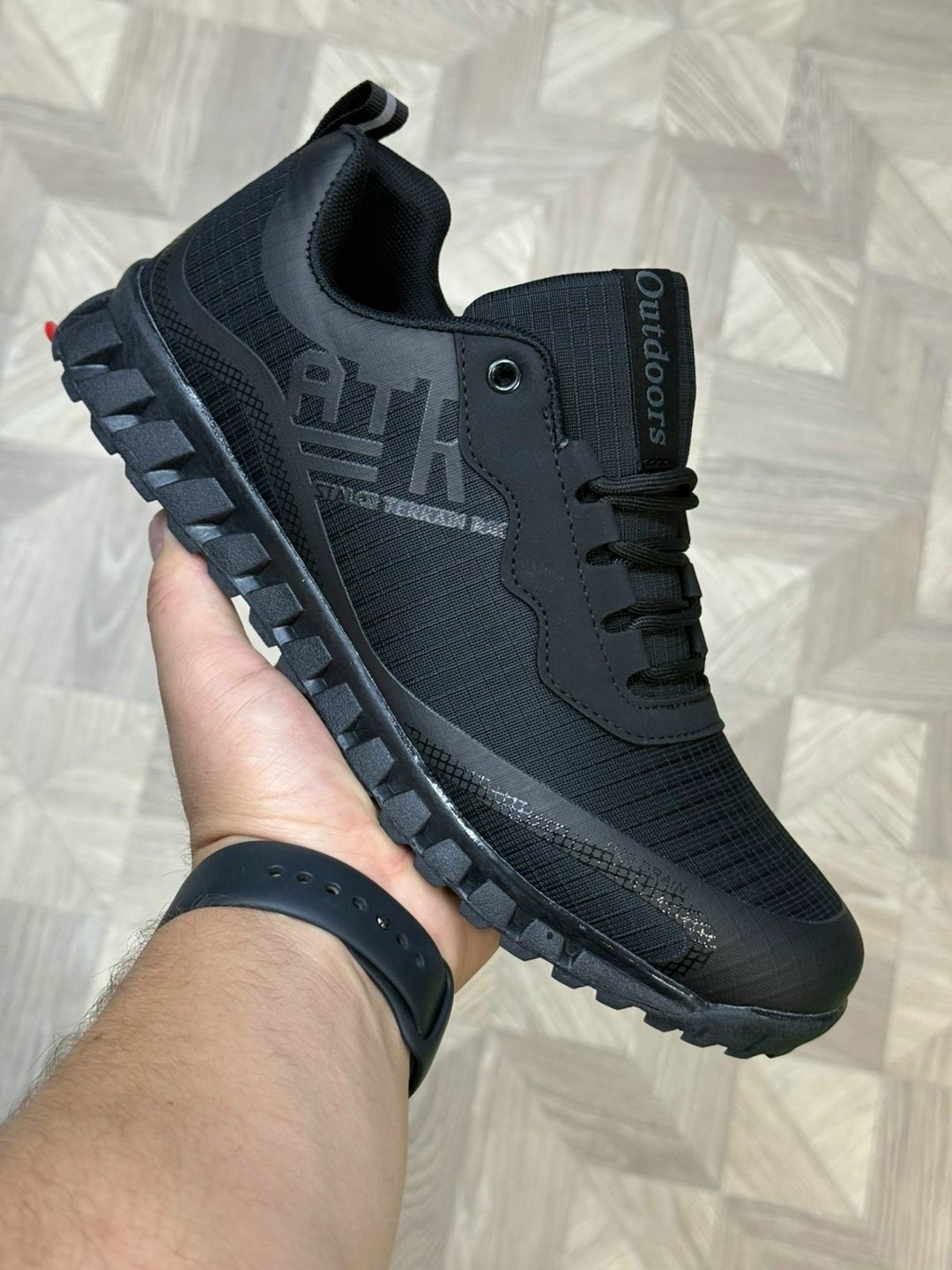 кроссовки,мужской кроссовки,кроссовки мужские safety jogger steady черный,спортивные кроссовки,кроссовки мужчины