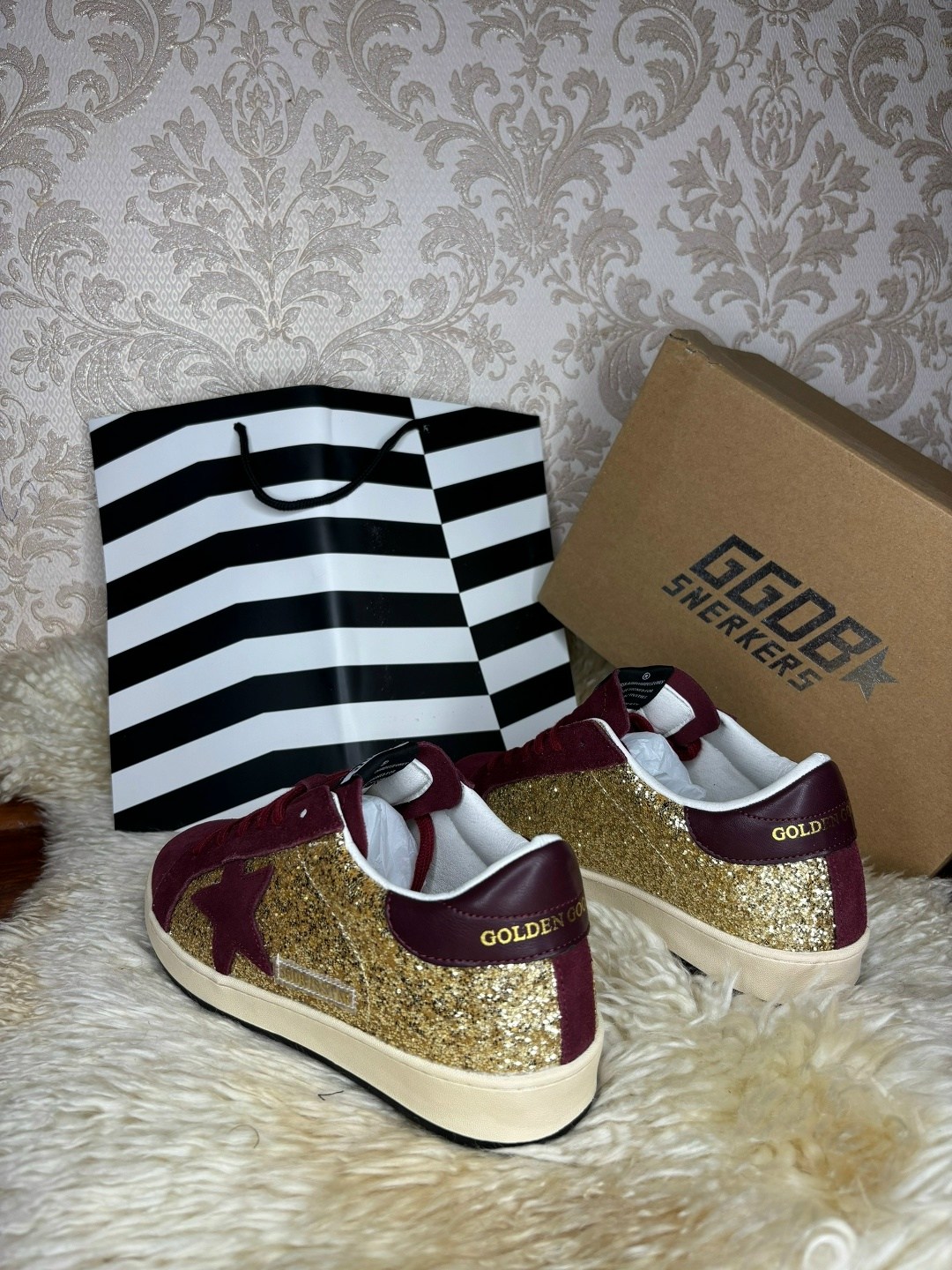 ,golden goose кроссовки,golden goose super-star glitter sneakers,кеды golden goose,golden goose super star