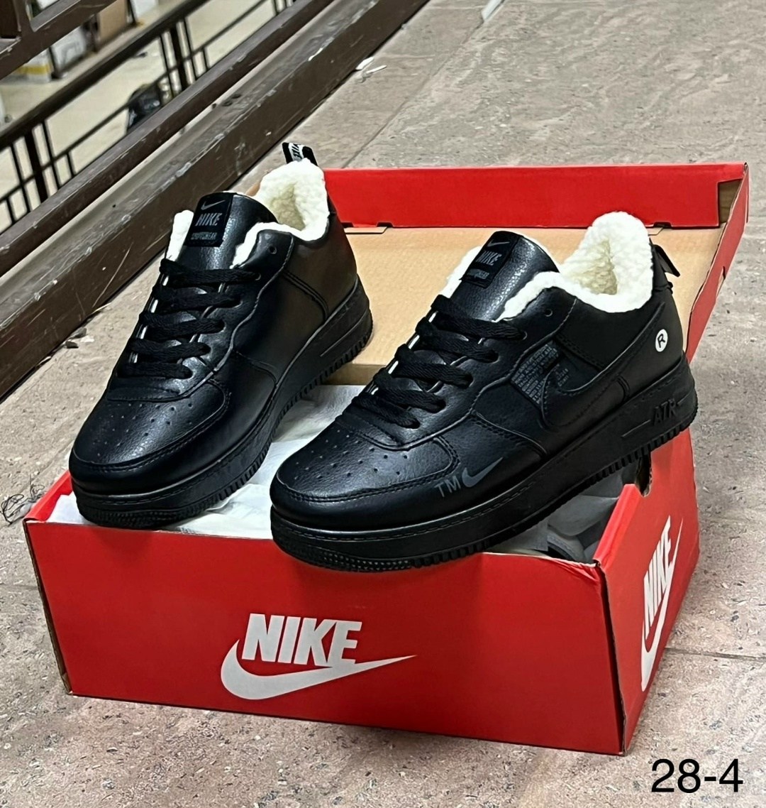 ,зимние кроссовки nike air force 1,кроссовки зимние nike air force,женские зимние кроссовки,кроссовки женскиe