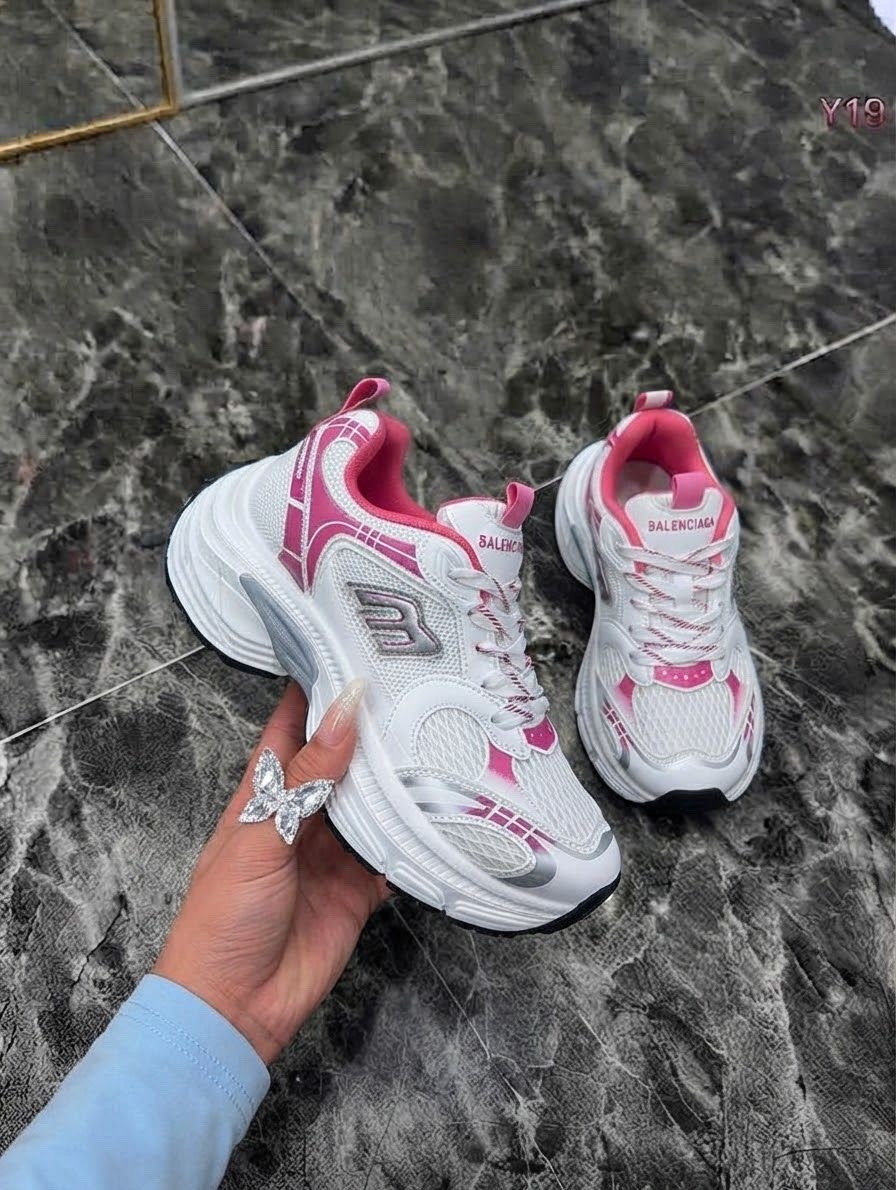 кроссовки женские balenciaga,кроссовки женские new balance,кроссовки женскиe,кроссовки,кроссовки женские new balance 530