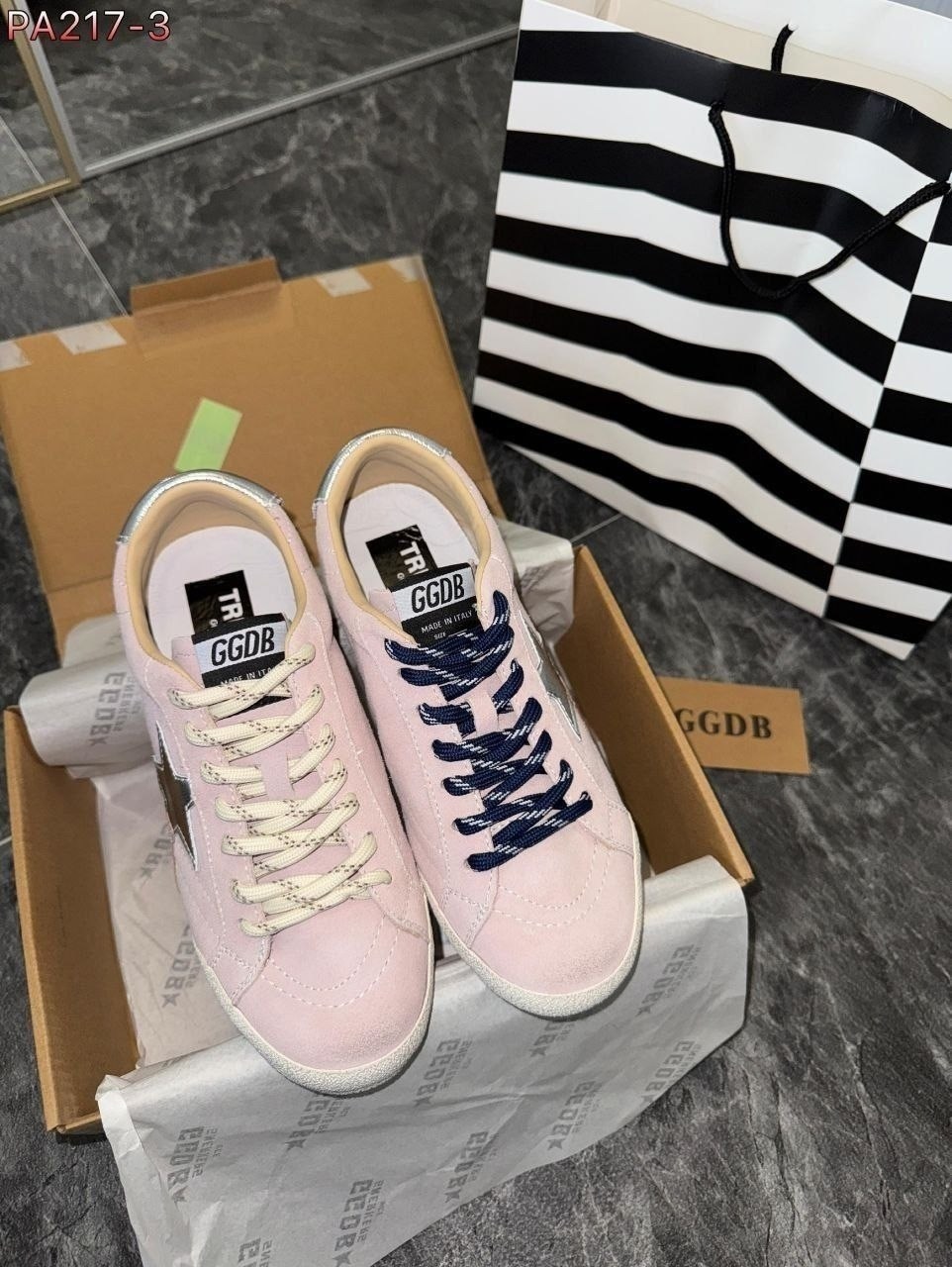 ,кроссовки golden goose,кроссовки женскиe,женская ,кеды замшевые