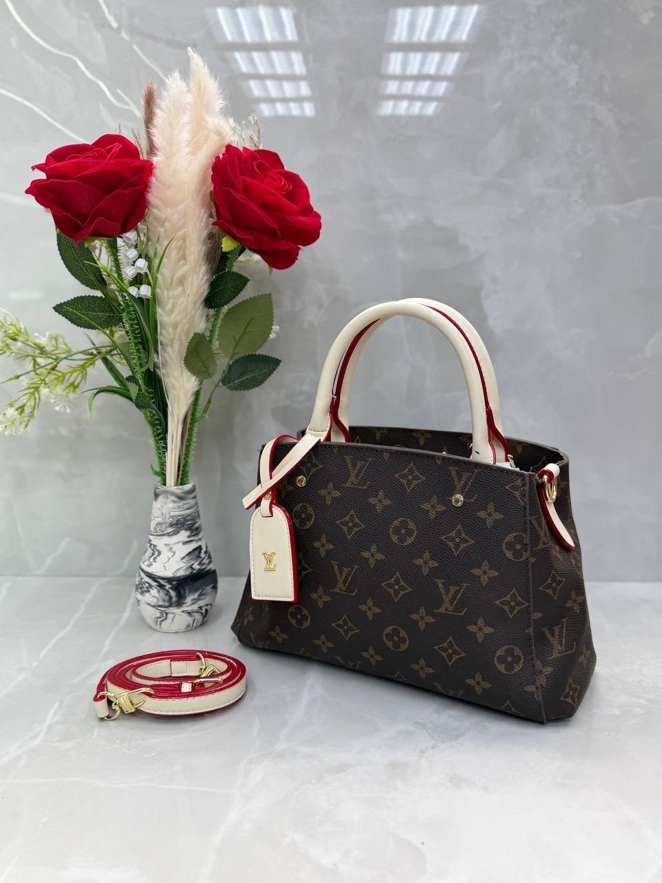 cумка louis vuitton,louis vuitton сумка на плечо,louis vuitton bag,сумка луи виттон женская,сумочка луи виттон