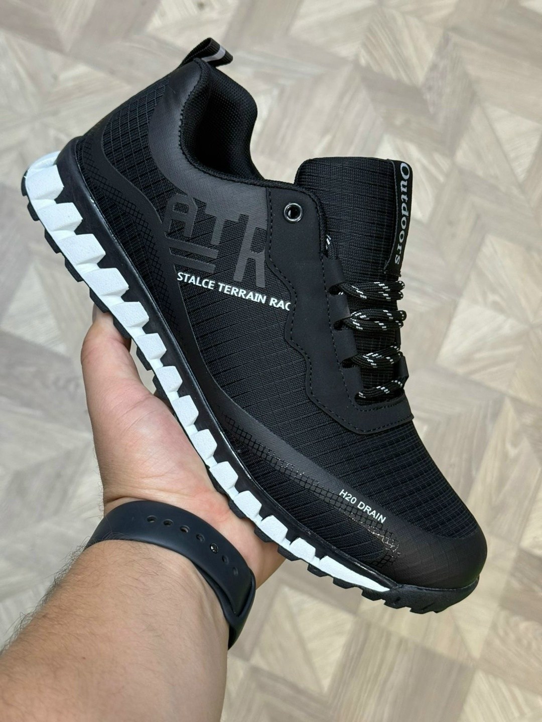 кроссовки,мужской кроссовки,кроссовки мужские safety jogger steady черный,спортивные кроссовки,кроссовки мужчины