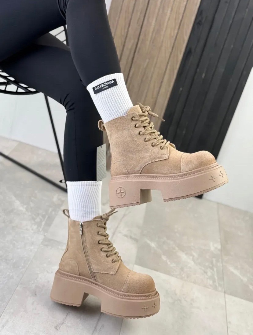 зимние ботинки на платформе с натуральным мехом balenciaga,ботинки осенние с натуральным мехом balenciaga,balenciaga зимние ботинки,ботинки balenciaga,ботинки зимние баленсиага elkami 274207586