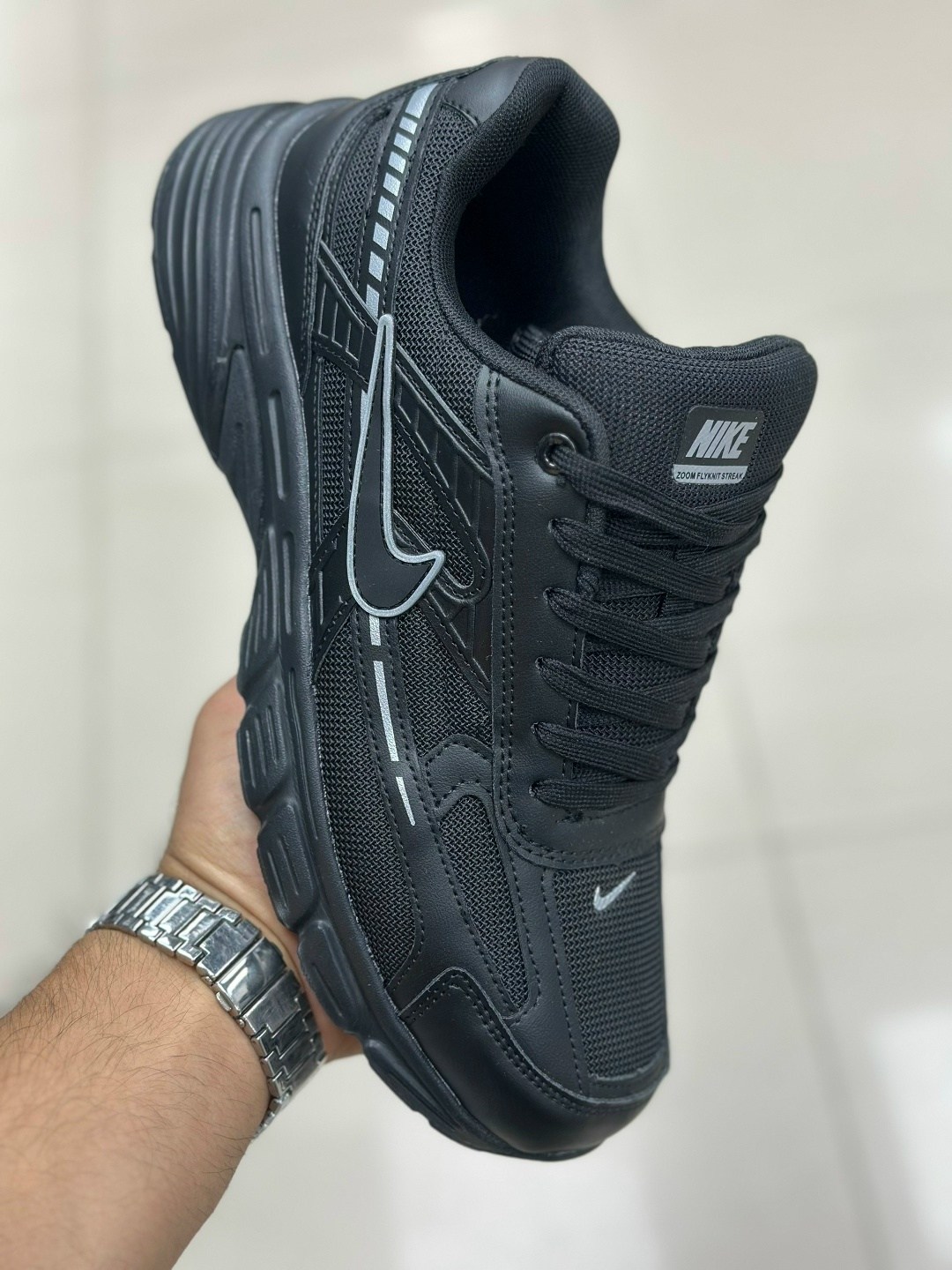 кроссовки,кроссовки мужской nike,мужские кроссовки,кроссовки nike initiator,найк кроссовки