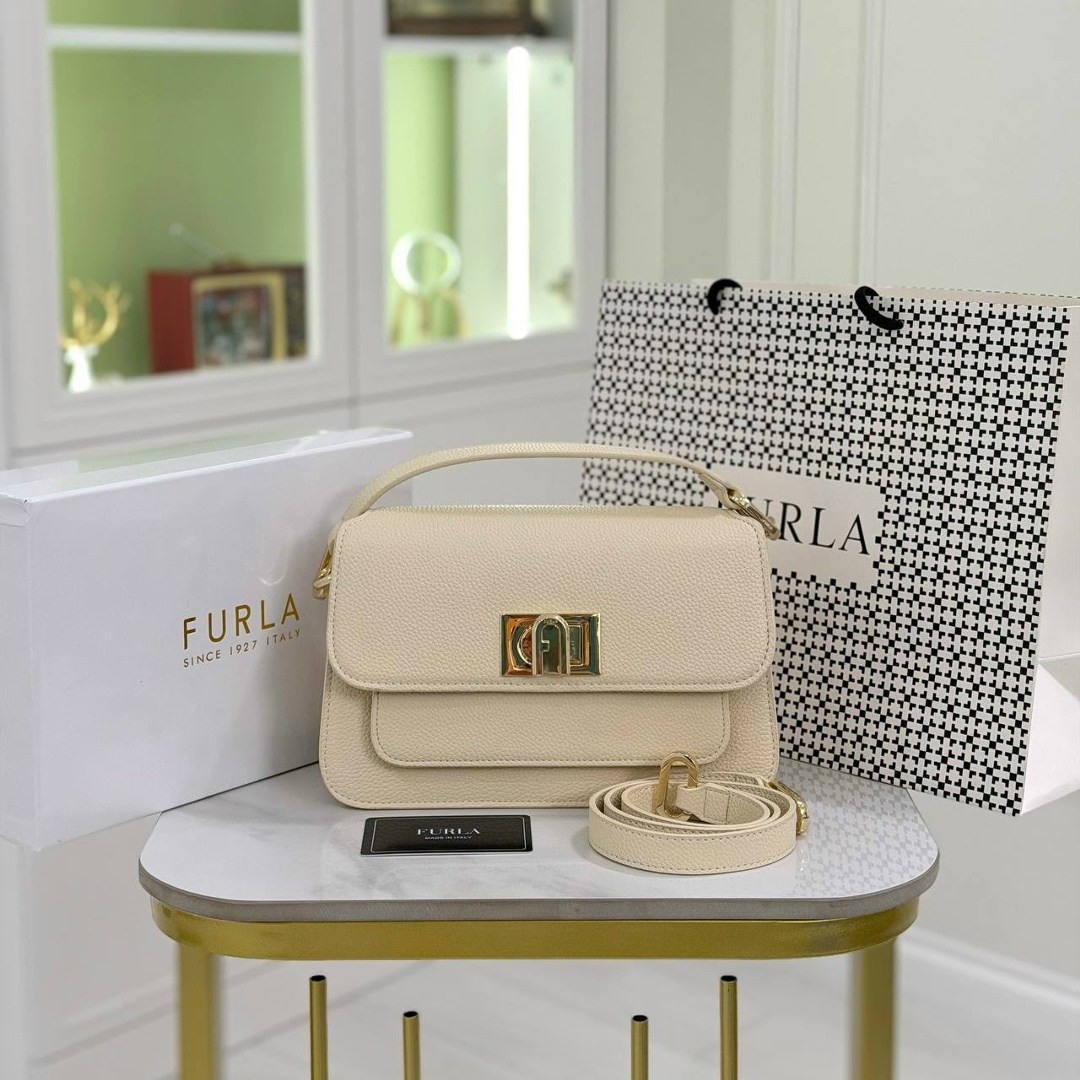сумка женская furla,сумка furla,сумка фурла,женская сумка на плечо furla из натуральной кожи,сумка furla через плечо