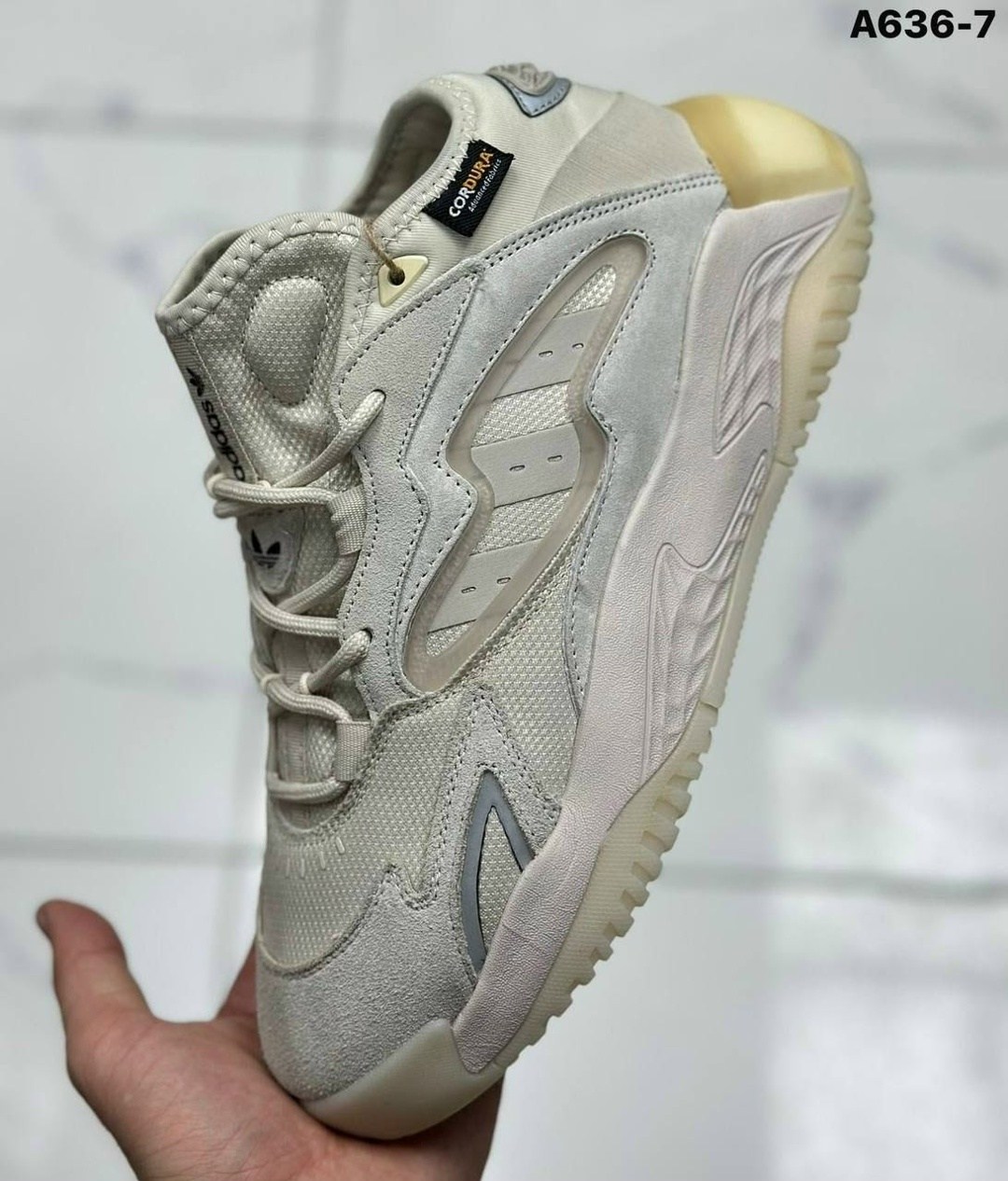adidas yeezy boost 700 v 2,adidas yeezy boost 700,кроссовки адидас,кроссовки adidas,мужской кроссовки