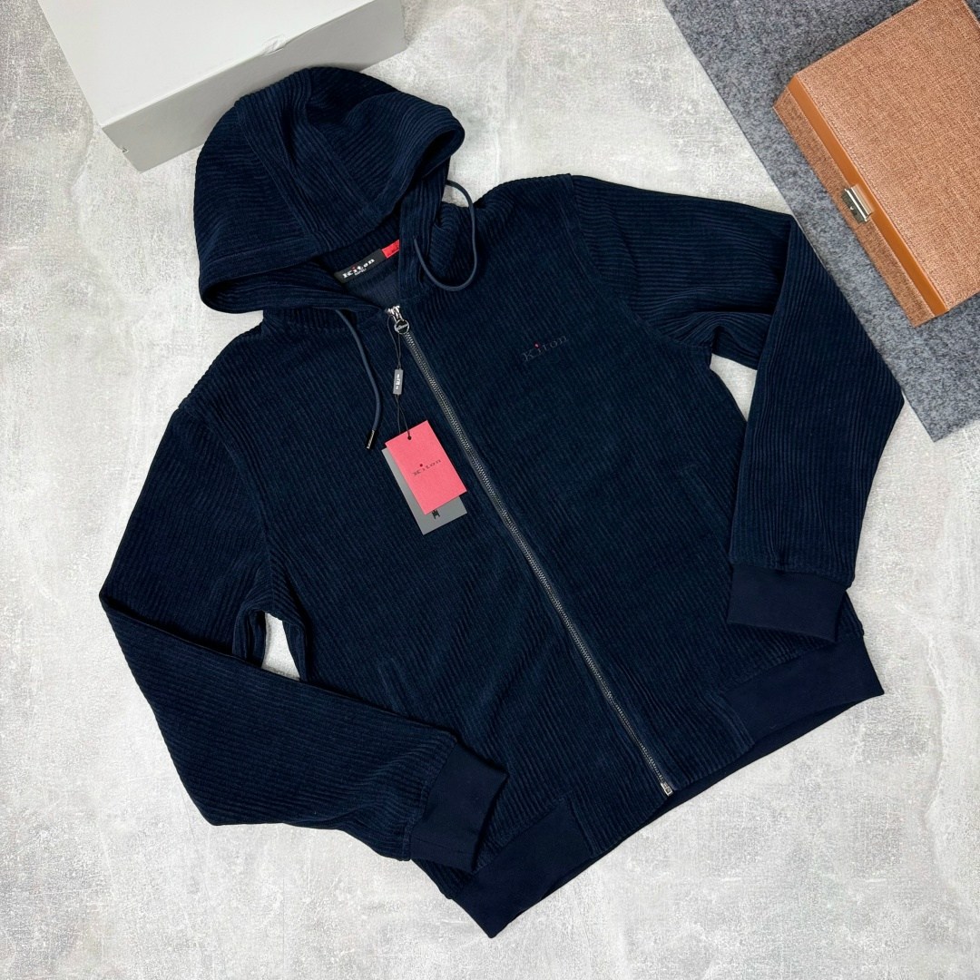 спортивный костюм brunello cucinelli,спортивный костюм,мужской спортивный костюм,спортивный костюм для мужчин вельвет,спортивные костюмы для мужчин