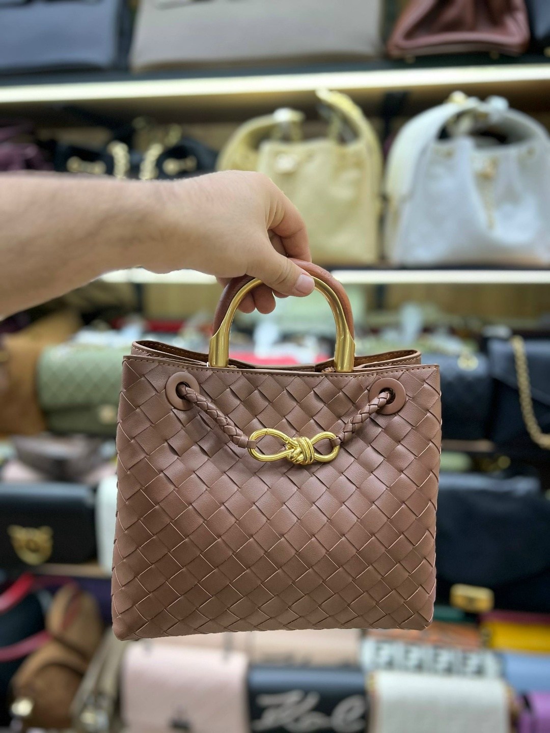 сумка bottega veneta,сумки плетеная,сумка,женская сумка,модная сумка