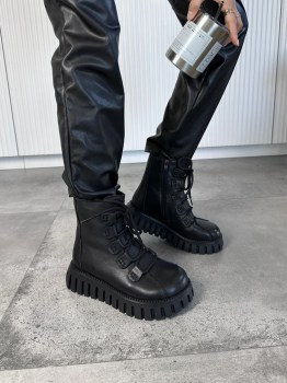 Ботинки