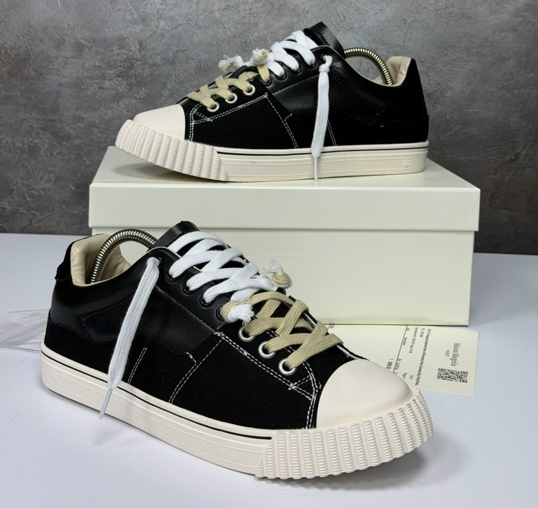 кеды maison margiela evolution,кеды new evolution с низким берцем maison margiela черный,,чёрные женские комбинированные кеды maison margiela,кеды new evolution maison margiela черный