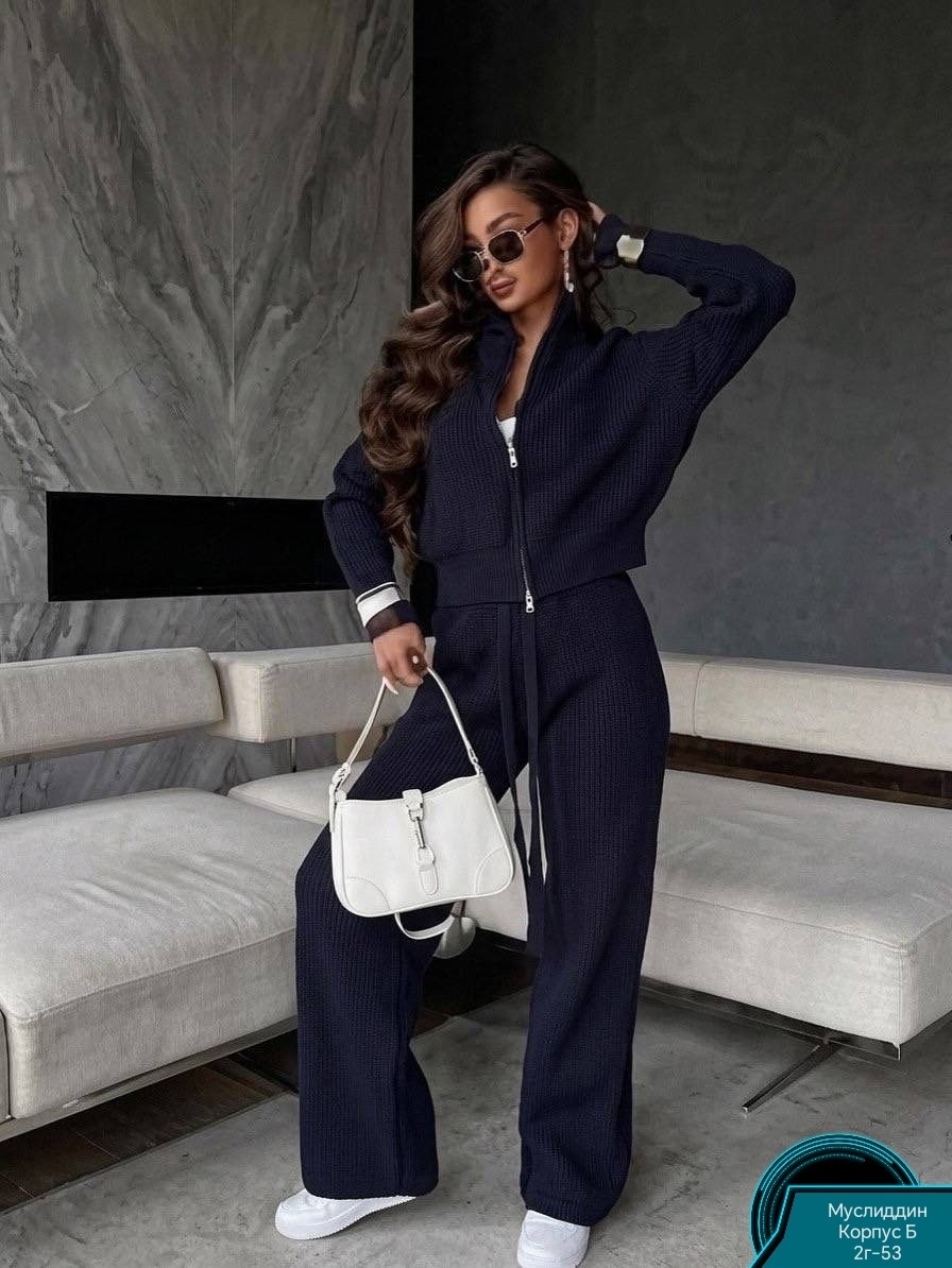костюм велюровый,костюм спортивный,велюровый спортивный костюм,женский костюм,костюм женский на флисе