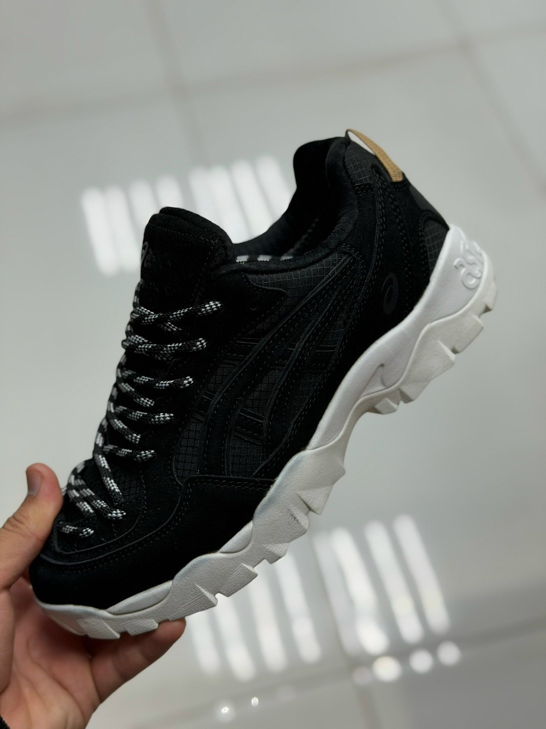 кроссовки asics gel-pickax,asics кроссовки,кроссовки asics gel,мужские кроссовки asics,туристическая